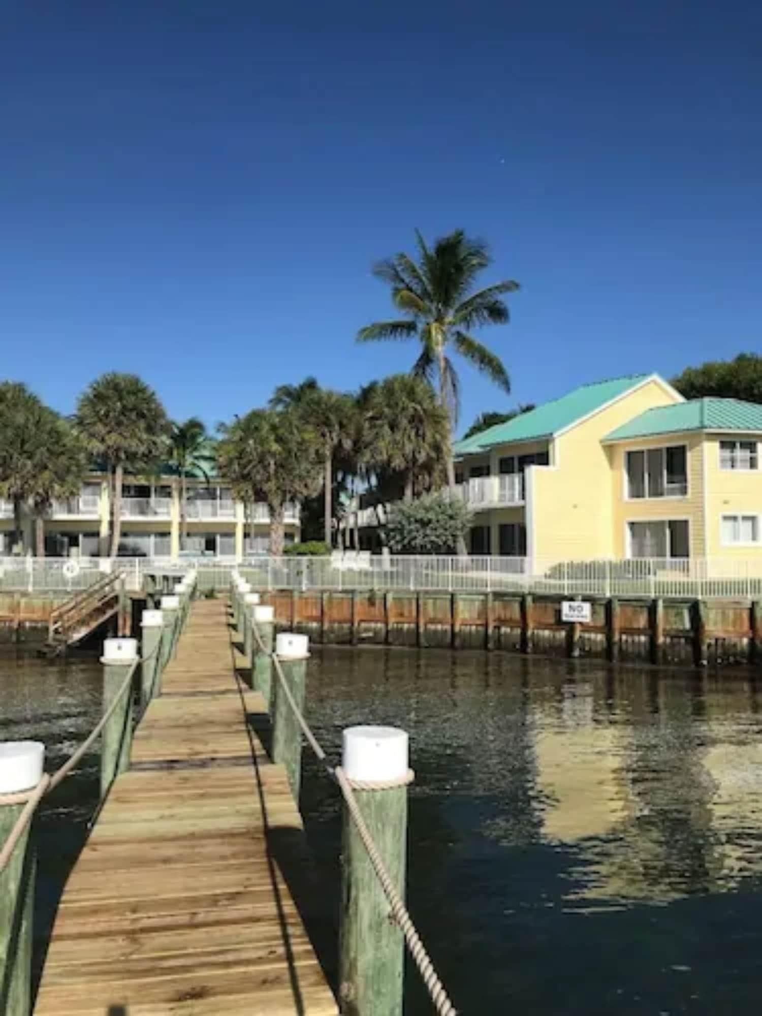 Jupiter Waterfront Inn Exterior foto